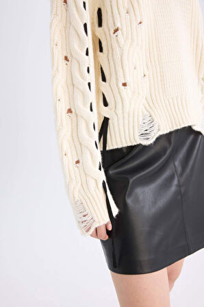 DeFacto Coool Oversize Geniş Kalıp Bisiklet Yaka Triko Kazak D8233AX24WNER118