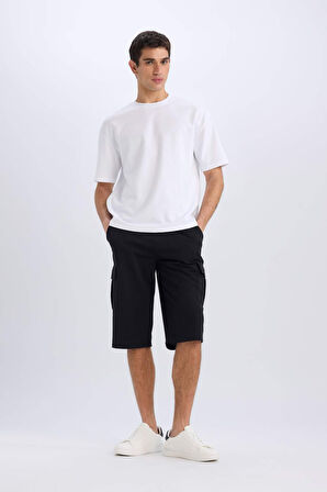 Slim Fit Dar Kesim Kargo Cepli Basic Düz Kapri Şort