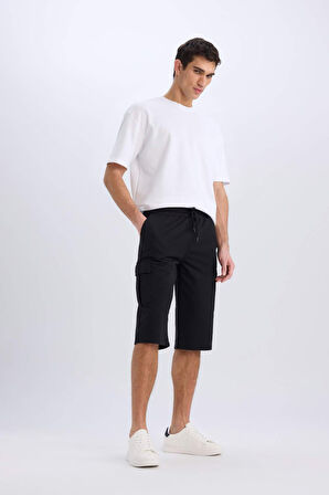 Slim Fit Dar Kesim Kargo Cepli Basic Düz Kapri Şort