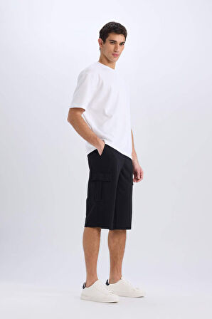 Slim Fit Dar Kesim Kargo Cepli Basic Düz Kapri Şort