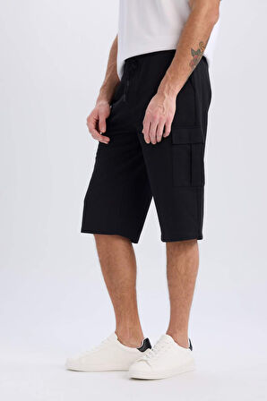 Slim Fit Dar Kesim Kargo Cepli Basic Düz Kapri Şort