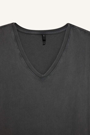 	Regular Fit V Yaka Basic Düz Premium Kolsuz Tişört