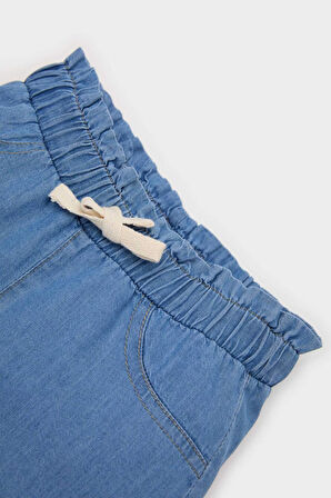 DeFacto Kız Bebek Beli Lastikli Jean Şort E5245A525SMBE394