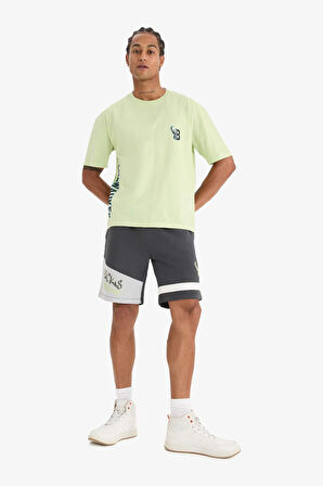 DeFactoFit NBA Milwaukee Bucks Oversize Geniş Kalıp Bisiklet Yaka Sırt Baskılı Kısa Kollu Tişört E0134AX25SPGN716