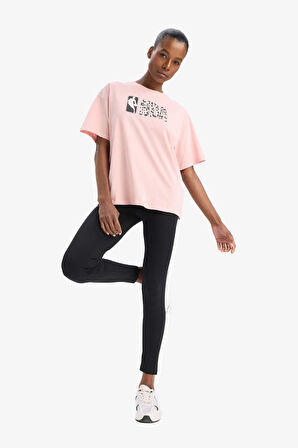 DeFactoFit NBA Wordmark Oversize Geniş Kalıp Bisiklet Yaka Kısa Kollu Tişört D8801AX25SPPN243