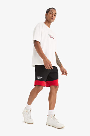 DeFactoFit NBA Chicago Bulls Standart Fit Düz Paça Şort B9894AX25SPBK81