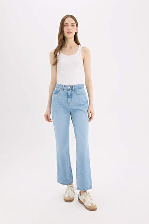 Straight Fit Yüksek Bel Bilek Boy Jean Yıkamalı Pantolon