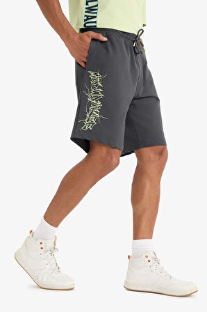 DeFactoFit NBA Milwaukee Bucks Standart Fit Kısa Paça Şort E0211AX25SPAR231