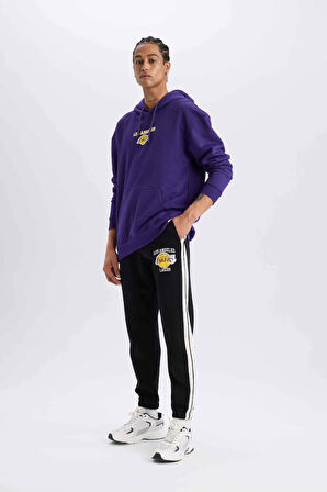 DeFactoFit NBA Los Angeles Lakers Standart Fit Cepli Kalın Sweatshirt Kumaşı Sporcu Jogger