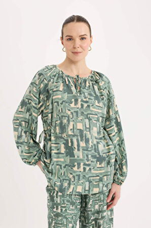 DeFacto Regular Fit Büzgülü Yaka Desenli Uzun Kollu Bluz E6860AX25SPGN1110