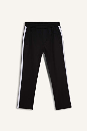 DeFactoFit Sporcu Jogger Eşofman Altı Standart Fit Standart Paça Skuba Dalgıç Kumaş Beli Lastikli Düz Paça E3932AX24WNBK81
