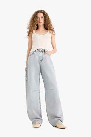 Baggy Fit Yüksek Bel Düz Paça Uzun Jean Görünümlü Pantolon