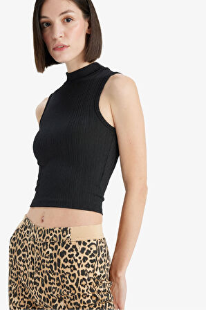 Slim Fit Dar Kesim Yarım Balıkçı Yaka Fitilli Kaşkorse Atlet