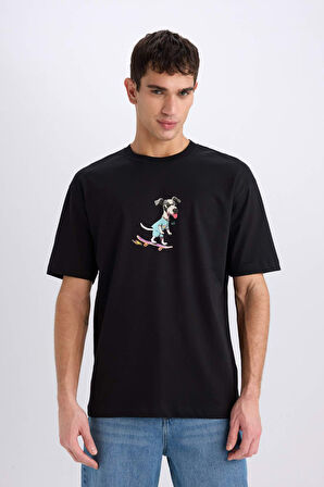 DeFacto %100 Pamuk Boxy Fit Bisiklet Yaka Baskılı Kısa Kollu Tişört D7354AX25SPBK81