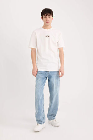 DeFacto %100 Pamuk Batman 85 Boxy Fit Bisiklet Yaka Sırt Baskılı Kısa Kollu Tişört D6795AX25SPER105