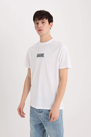 DeFacto %100 Pamuk Marvel Logo Only Regular Fit Bisiklet Yaka Kısa Kollu Tişört D6785AX25SPWT34
