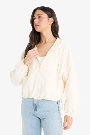 Regular Fit Kapüşonlu Fermuarlı Crop Yağmurluk 