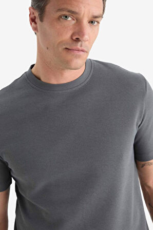 DeFacto Regular Fit Bisiklet Yaka Kısa Kollu Pamuklu Ağır Kumaş Tişört E2587AX25SMAR58