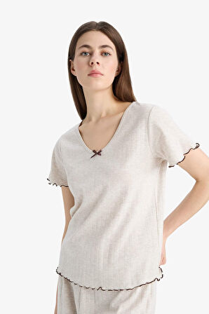 DeFacto Pijama Takımı Kısa Kollu Üst Esnek Belli Uzun Altı-Fall in Love E9229AX25SPBG588