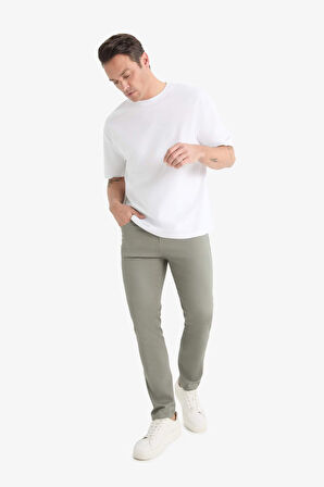 Slim Fit Dar Kesim Dar Paça Dokulu Pantolon