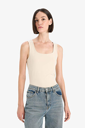 Slim Fit Dar Kesim Basic Düz Kare Yaka Atlet