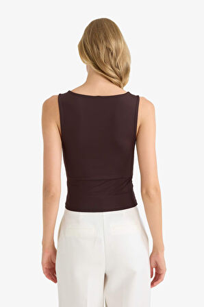 Slim Fit Dar Kesim Basic Düz Kare Yaka Atlet