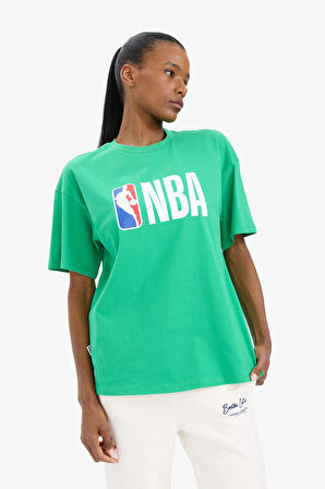 DeFactoFit NBA Wordmark Oversize Geniş Kalıp Bisiklet Yaka Kısa Kollu Tişört X2993AZ25SMGN689