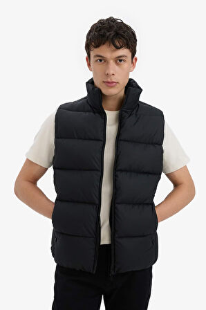 Slim Fit Dar Kesim Dik Yaka Fermuarlı Astarlı Su Geçirmez Şişme Yelek 