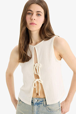 DeFacto Regular Fit Bisiklet Yaka Bağcıklı Bürümcük Atlet E8478AX25SPER105