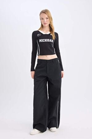 DeFacto Coool Wide Leg Geniş Bol Paça Cepli Şerit Detaylı Normal Bel Pantolon D4404AX24AUBK27