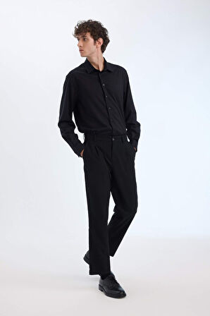 DeFacto Yazlık Kumaş Pileli Pantolon Tailored Regular Fit Normal Kesim Basic Düz Cepli Düz Paça A7273AX25SPBK27