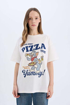 DeFacto Coool Tom & Jerry Oversize Geniş Kalıp Bisiklet Yaka Kısa Kollu Tişört D9120AX25SMWT32
