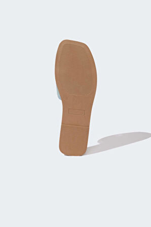 DeFacto Kadın Düz Taban Jean Terlik D8978AX25SMBE219