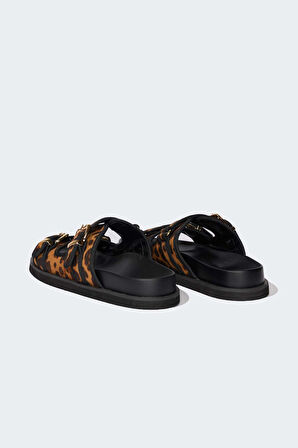 DeFacto Kadın Leopar Desenli Ç,ft Bantlı Düz Taban Terlik D8985AX25SMTY149