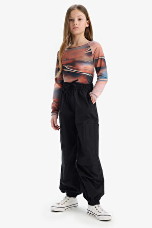 DeFacto Kız Çocuk Slim Fit Dar Kesim Kaçık Yaka Uzun Kollu Tişört D9268A825SPBG387