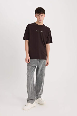 DeFacto %100 Pamuk Rick and Morty Boxy Fit Bisiklet Yaka Sırt Baskılı Kısa Kollu Tişört D9843AX25SPBN337