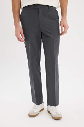 Jogger Fit Fermuarlı Paça Pantolon
