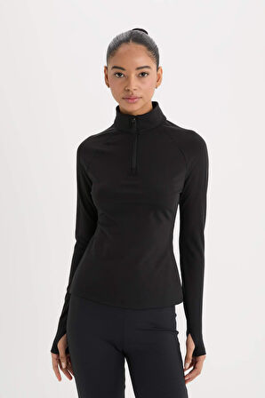 DeFactoFit Standart Fit Basic Düz Dik Yaka Sporcu Uzun Kollu Siyah Tişört B0811AX25SPBK81