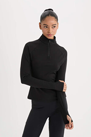 DeFactoFit Standart Fit Basic Düz Dik Yaka Sporcu Uzun Kollu Siyah Tişört B0811AX25SPBK81