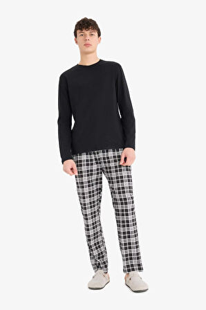 DeFacto Regular Fit Pijama Takımı Uzun Kollu Üst Beli Lastikli Kareli Alt E0510AX25SPBK81