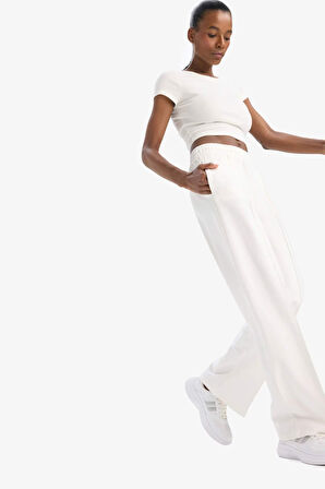DeFactoFit Wide Leg Geniş Paça Çift Cepli Standart Boy Sporcu Pantolon