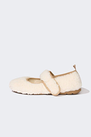 DeFacto Kadın Düz Taban Tek Bantlı Babet E5469AX25SPBG26