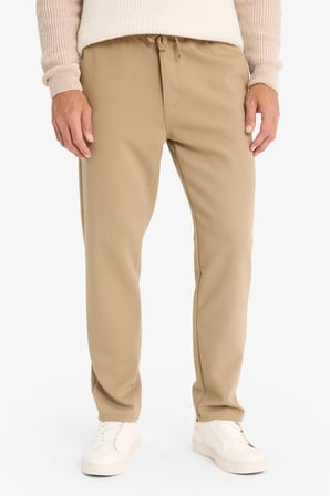 DeFacto Regular Fit Normal Kesim Kumaş Pantolon Cepli Düz Paça E2937AX24WNBG198
