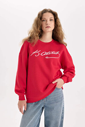 DeFacto Oversize Geniş Kalıp Atatürk İmzalı Bisiklet Yaka Kalın Sweatshirt E5446AX24WNRD286