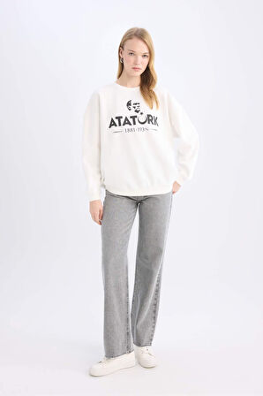 DeFacto Oversize Geniş Kalıp Bisiklet Yaka Atatürk Baskılı Sweatshirt E5447AX24WNWT32