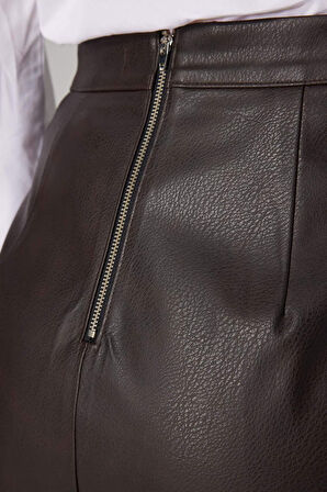 DeFacto x Sorbe A Kesim Yüksek Bel Suni Deri Mini Etek D9717AX24AUBN225