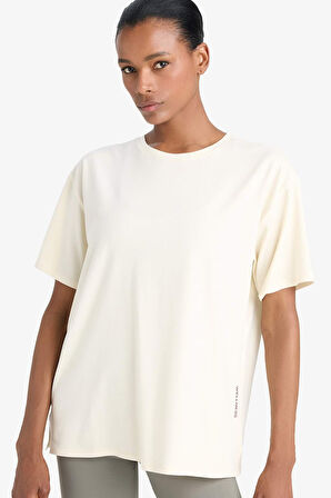 DeFactoFit Comfort Fit Bisiklet Yaka Sporcu Kısa Kollu Tişört E3494AX25SMBG700