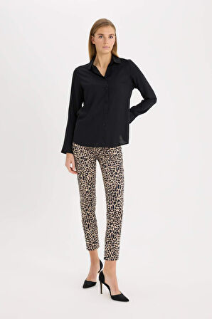 DeFacto Sigaret Saten Kumaş Pantolon Leopar Desenli Normal Bel Beli Lastikli Düz Paça J8741AZ25SPBG350