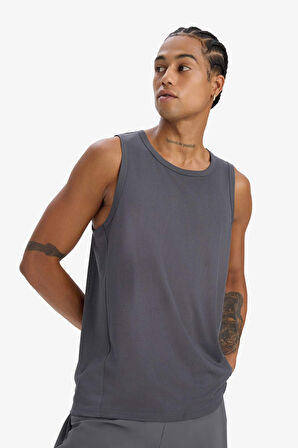 DeFactoFit Slim Fit Dar Kesim Bisiklet Yaka Sporcu Atlet E2434AX25SMAR58