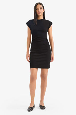 Bodycon Vücudu Saran Bisiklet Yaka Ribana Kolsuz Mini Elbise